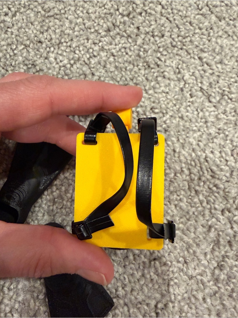 Labubu Doll Accessory Scuba Gear - Scuba Tank & Fins - Picture 3 of 4